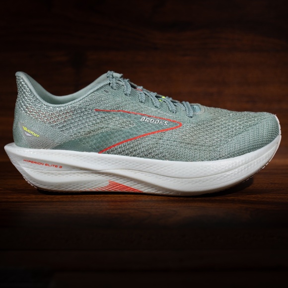 Brooks Other - Brooks Hyperion Elite 3 Men's Size 7 D Green Orange Running Shoes Sneakers